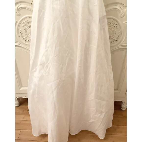Lulus Modern Affection Maxi Dress Women's M White Taffeta Pleated NWT - Picture 6 of 13